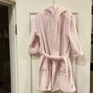Pottery Barn Kids Pink Hooded Bathrobe size 2T-3T
